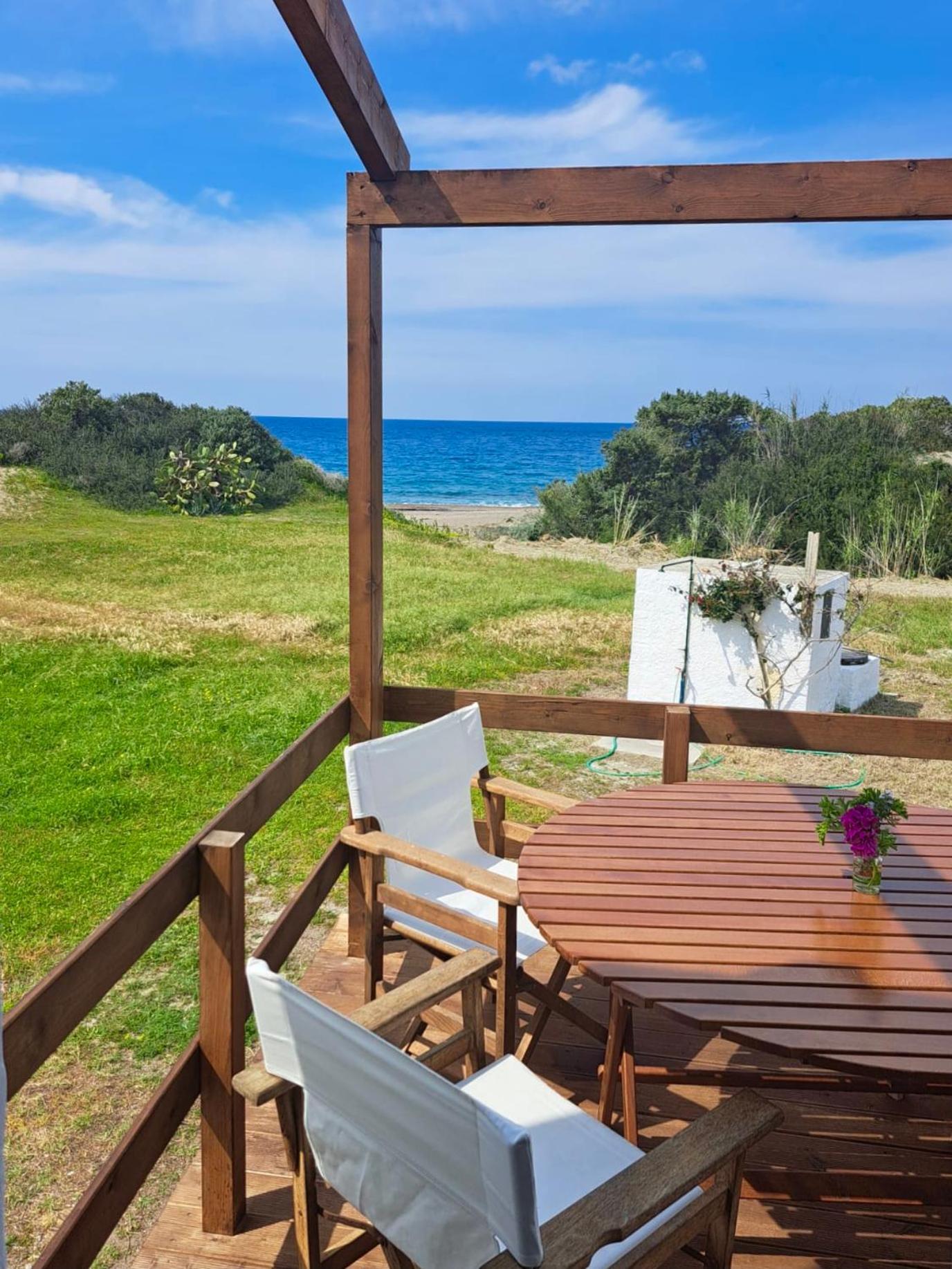 Vakantiehuis Charming On The Sea Turtle *